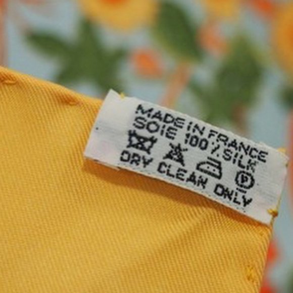 Authentic Hermès Silk Scarf "Axis Mundi" - Picture 2 of 3